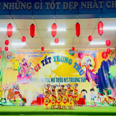TRƯỜNG TÂN TỔ CHỨC THÀNH CÔNG CHƯƠNG TRÌNH “VUI TẾT TRUNG THU – THẮP SÁNG ƯỚC MƠ THIẾU NHI TRƯỜNG TÂN” NĂM 2025